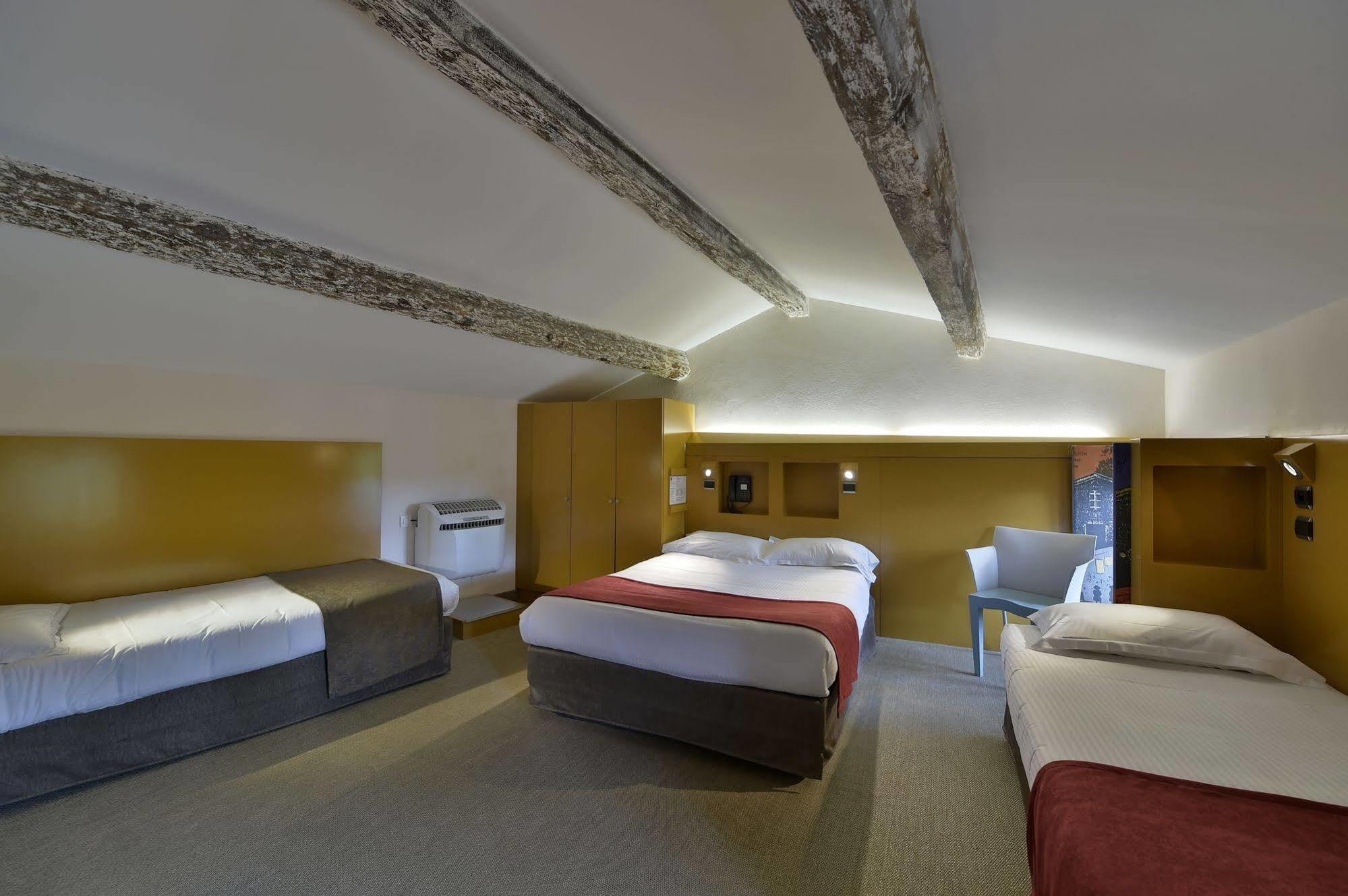Auberge De La Commanderie Σεντ Εμιλιόν Εξωτερικό φωτογραφία